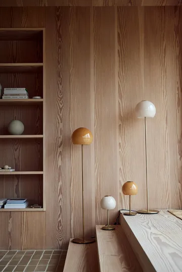Ball glass floor lamp - Sand grey, 130 cm - Frandsen