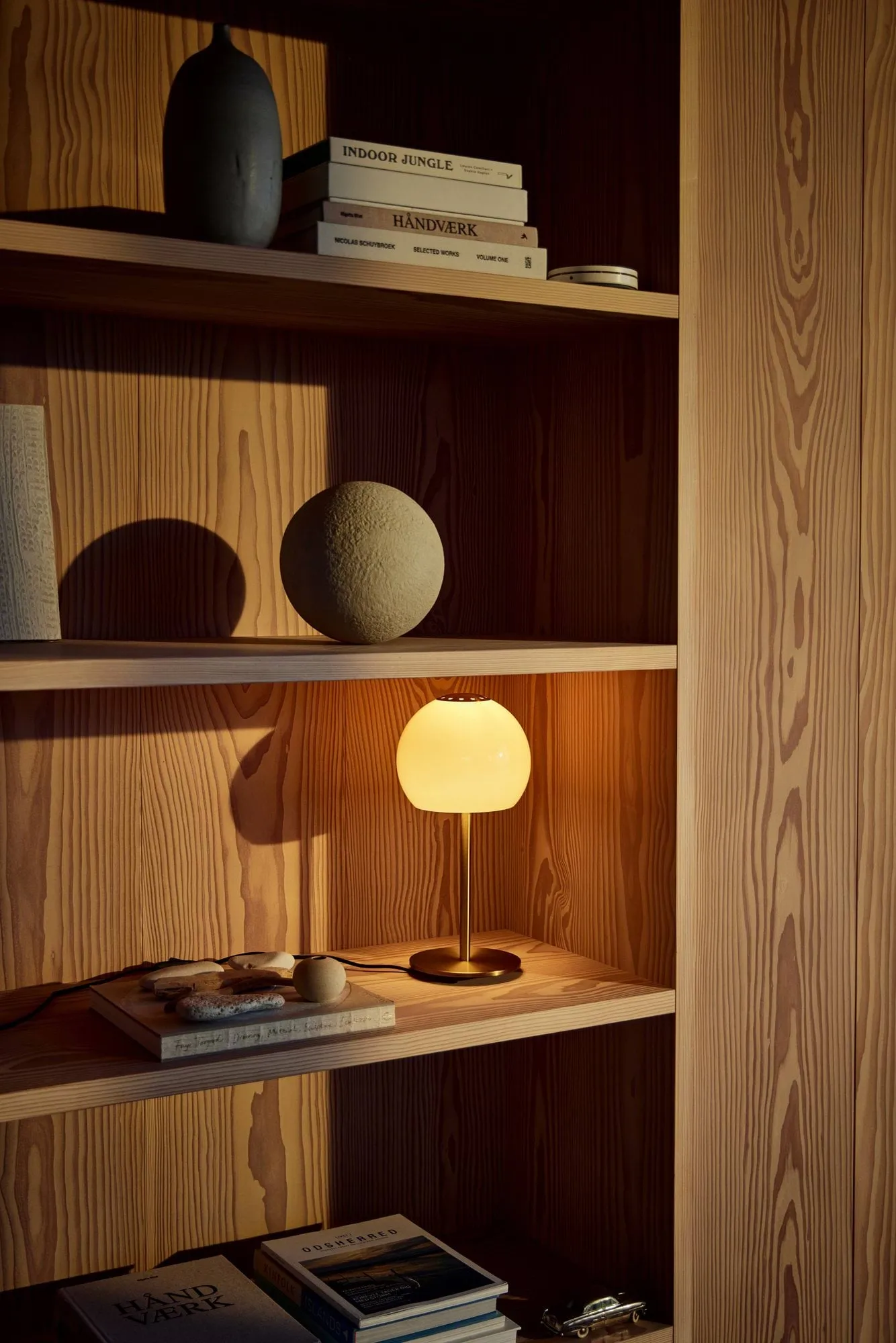 Ball glass table lamp, Amber, Ø18 cm Frandsen