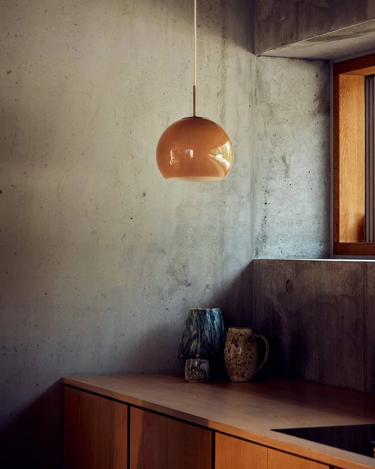 Ball pendant lamp, Cappuccino, Ø25 cm Frandsen