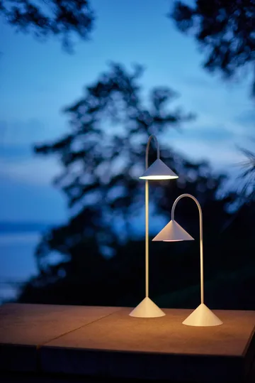 Grasp portable table lamp - Matt White, 72 cm - Frandsen