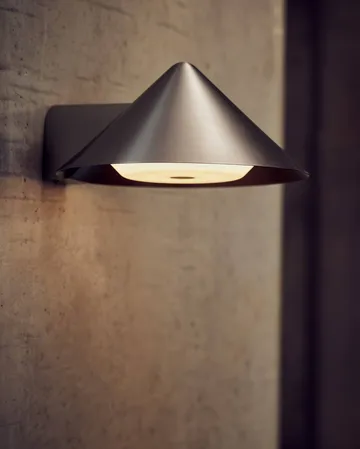 Grasp wall lamp - Brushed Stainless Steel - Frandsen