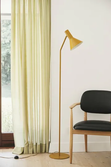 Lyss floor lamp - Matt almond, 150 cm - Frandsen