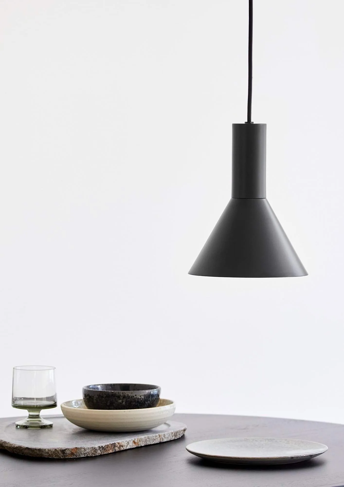 Lyss pendant lamp, Matt black, Ø18 cm Frandsen