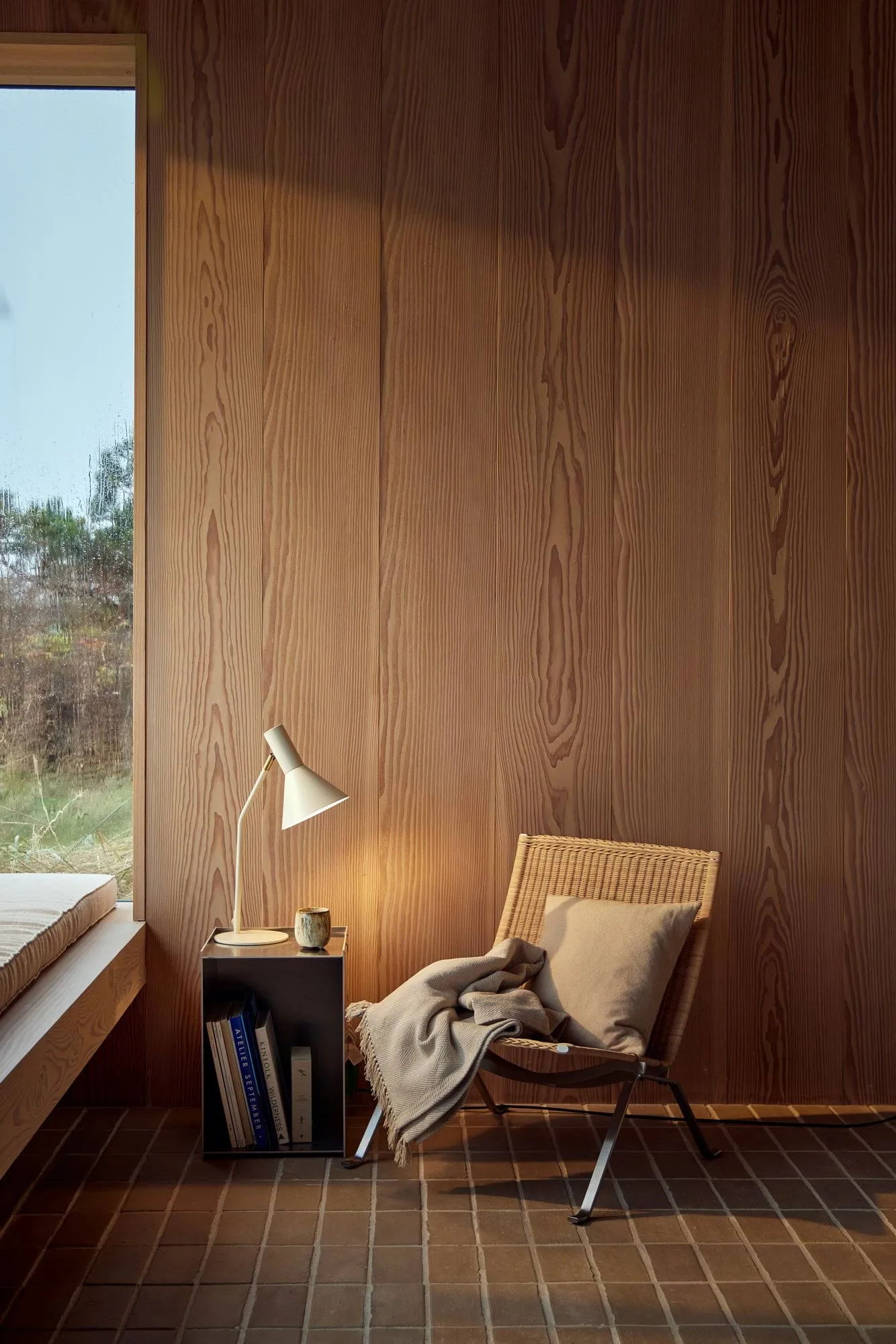 Lyss table lamp, Vanilla, 50 cm Frandsen
