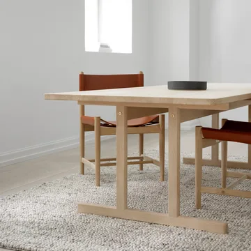 6286 dining table - Soap-oiled oak - Fredericia Furniture