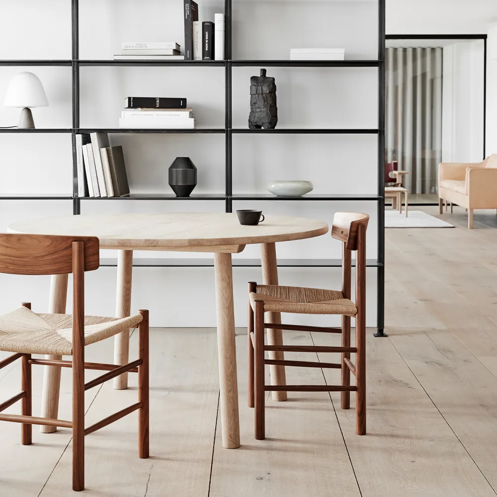 J39 chair, Oiled walnut-braided natural Fredericia Furniture
