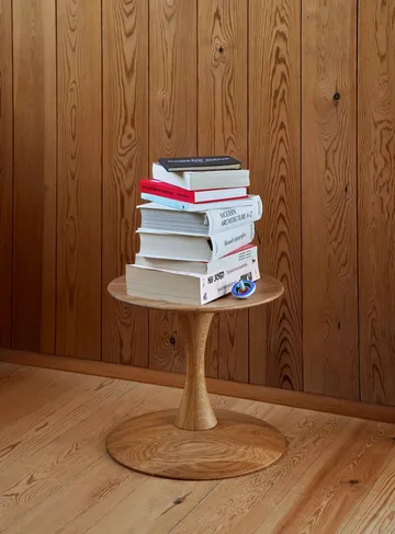 ND102 Trisse stool - Oiled oak, Ø32x28 cm - Fredericia Furniture