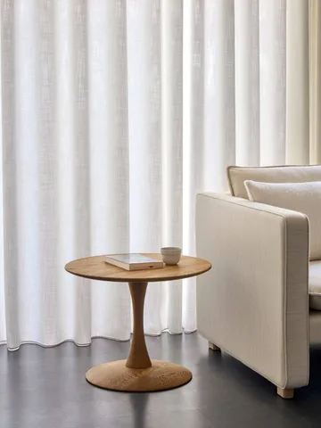 ND110 Trisse coffee table - Oiled oak, Ø55x42 cm - Fredericia Furniture