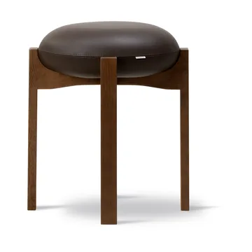 Pioneer low stool - Primo 86-1-smoked stained lacquered oak - Fredericia Furniture