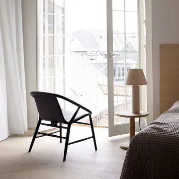 Pon side table - Smoked oak oil, Ø40 cm - Fredericia Furniture