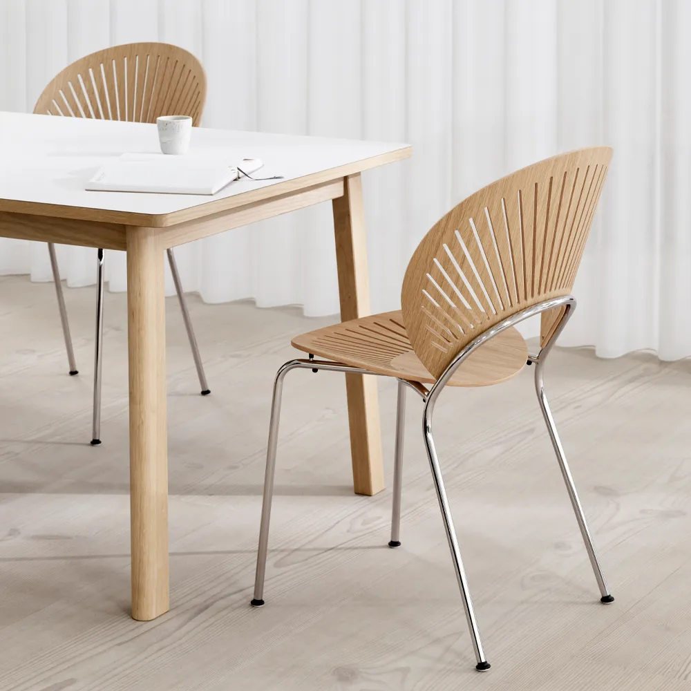 Trinidad 3398 chair, Clear lacquered walnut-leg chrome Fredericia Furniture