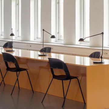 AQ01 table lamp - Black - Fritz Hansen