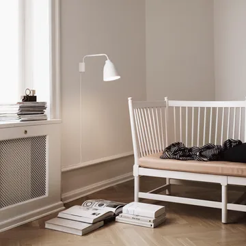Caravaggio Read wall lamp - White - Fritz Hansen