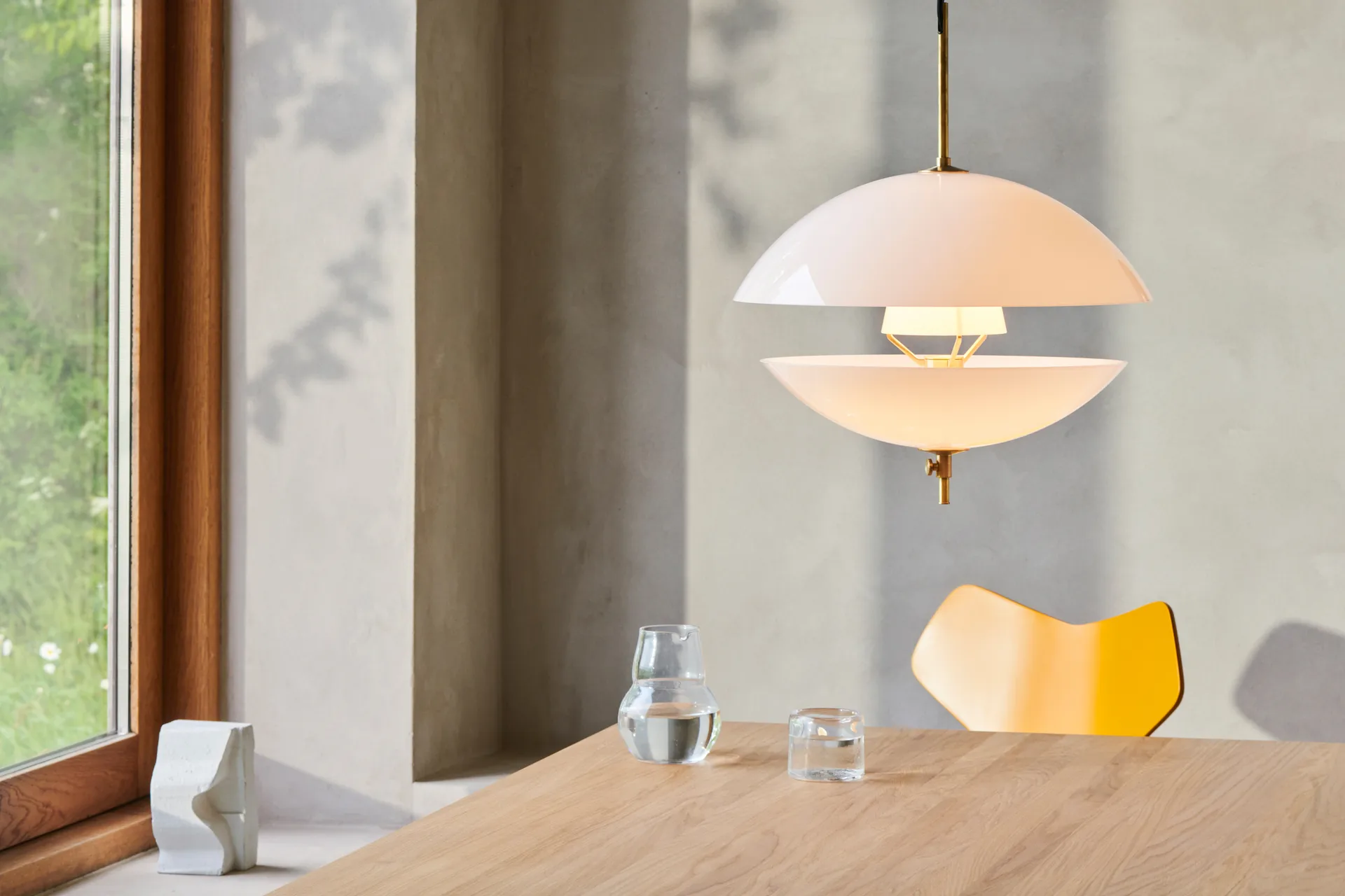 Clam pendant lamp, Ø44 cm Fritz Hansen
