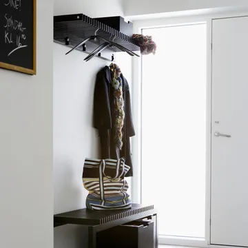 Cutter hat rack - Black lacquered oak - Fritz Hansen