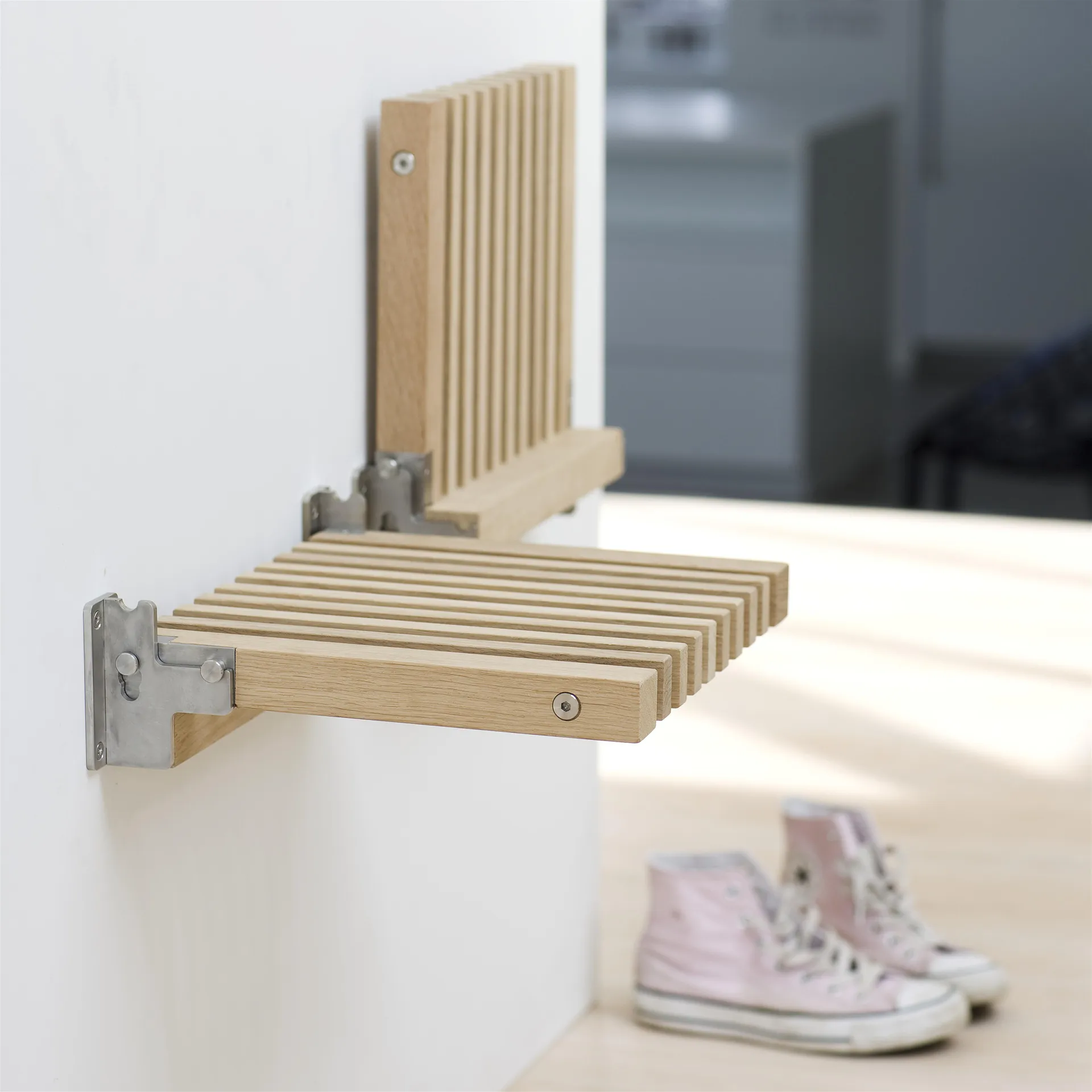 Cutter wall chair, oak Fritz Hansen