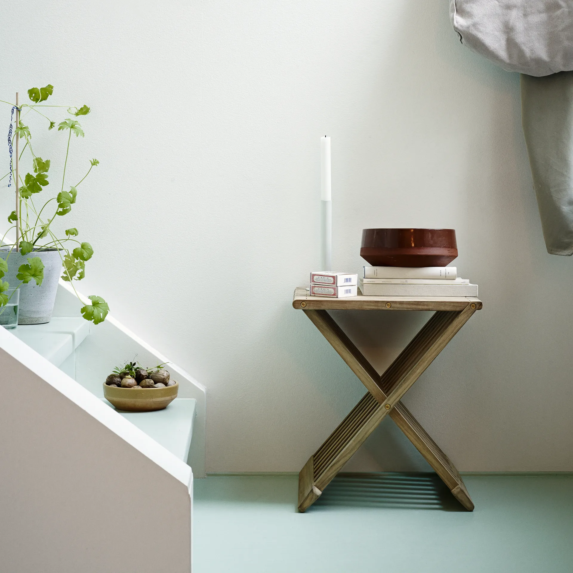 Fionia stool, Teak Fritz Hansen