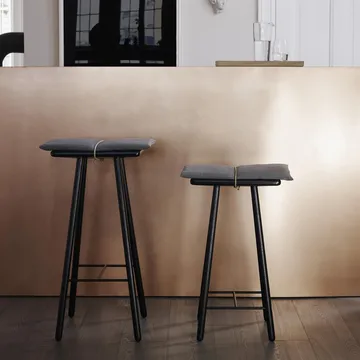 Georg barstool low - Black stained oak - Fritz Hansen