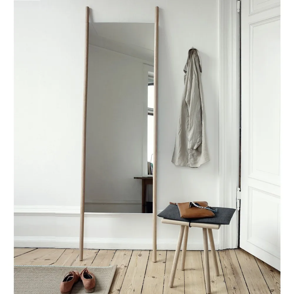 Georg floor mirror, Oak untreated Fritz Hansen