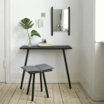 Georg stool - black-painted oak - Fritz Hansen