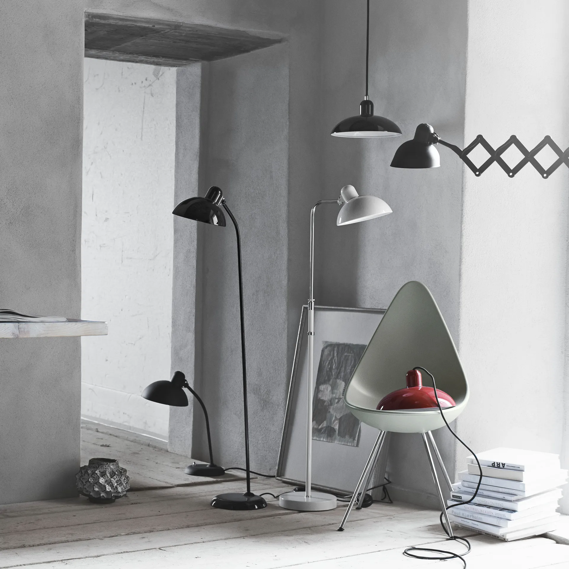 Kaiser Idell 6556-T table lamp, Matte black Fritz Hansen