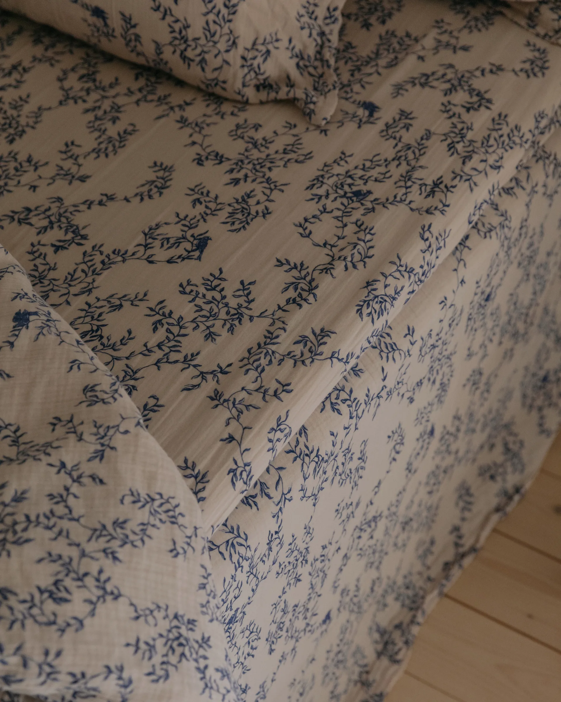 Jardim Muslin fitted sheet, 160x200x30 cm Garbo&Friends