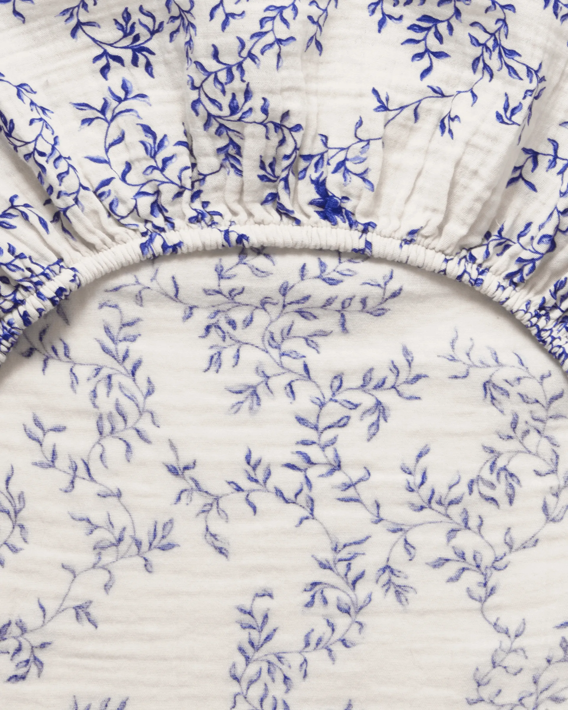 Jardim Muslin fitted sheet, 180x200x30 cm Garbo&Friends
