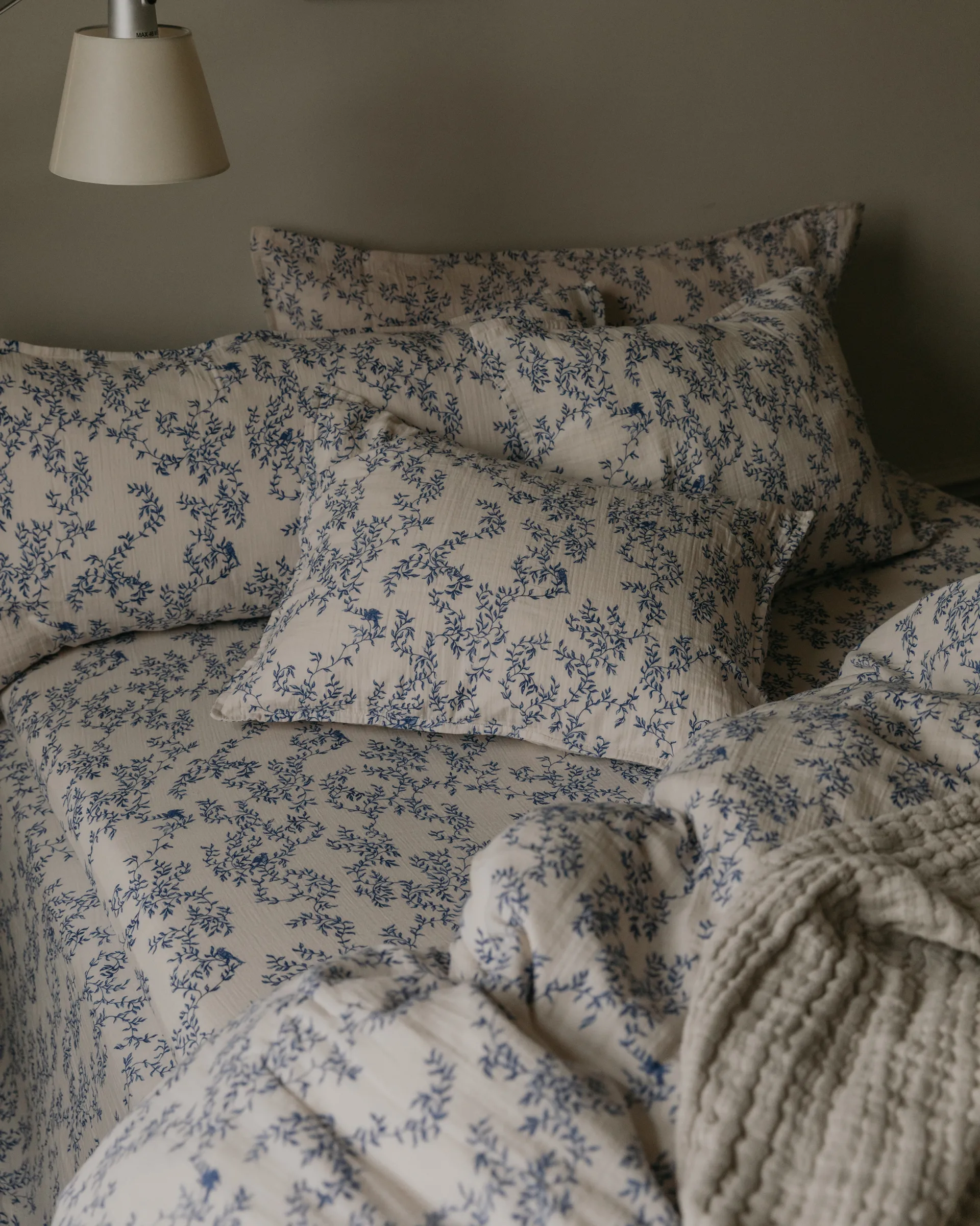 Jardim Muslin fitted sheet, 180x200x30 cm Garbo&Friends