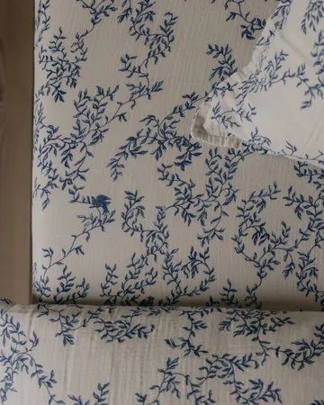 Jardim Muslin fitted sheet - 60x120x20 cm - Garbo&Friends