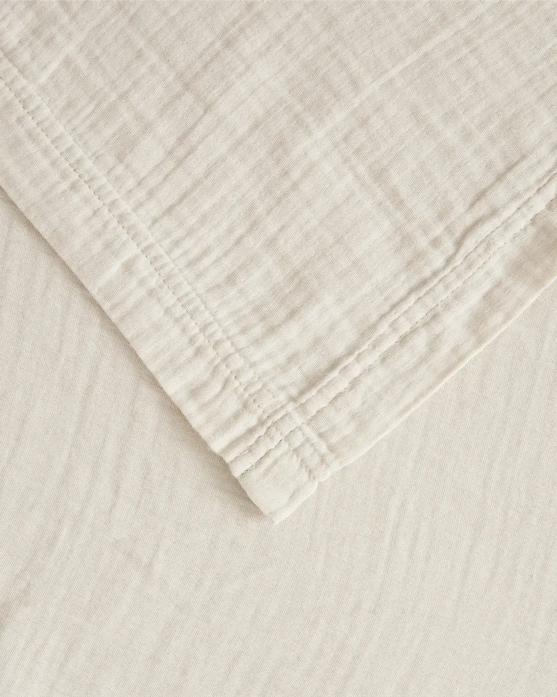 Muslin bed skirt, Eggshell, 180x200x53 cm Garbo&Friends