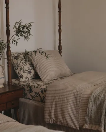 Stripe Mauve bed skirt - 140x200x53 cm - Garbo&Friends