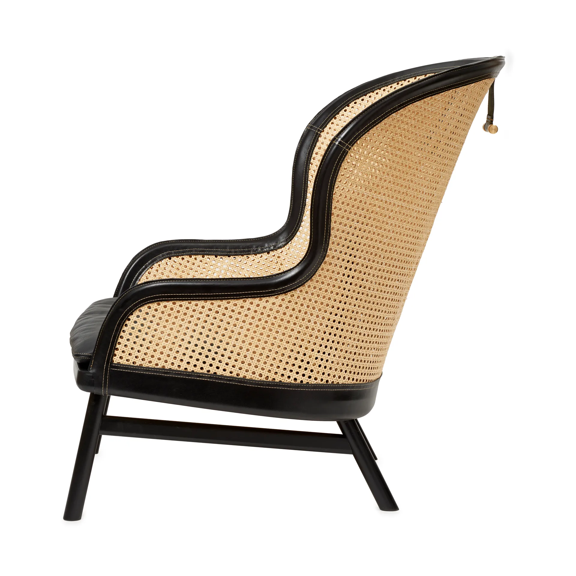 Dandy armchair, Beech-black stained-Tärnsjö leather black Gärsnäs