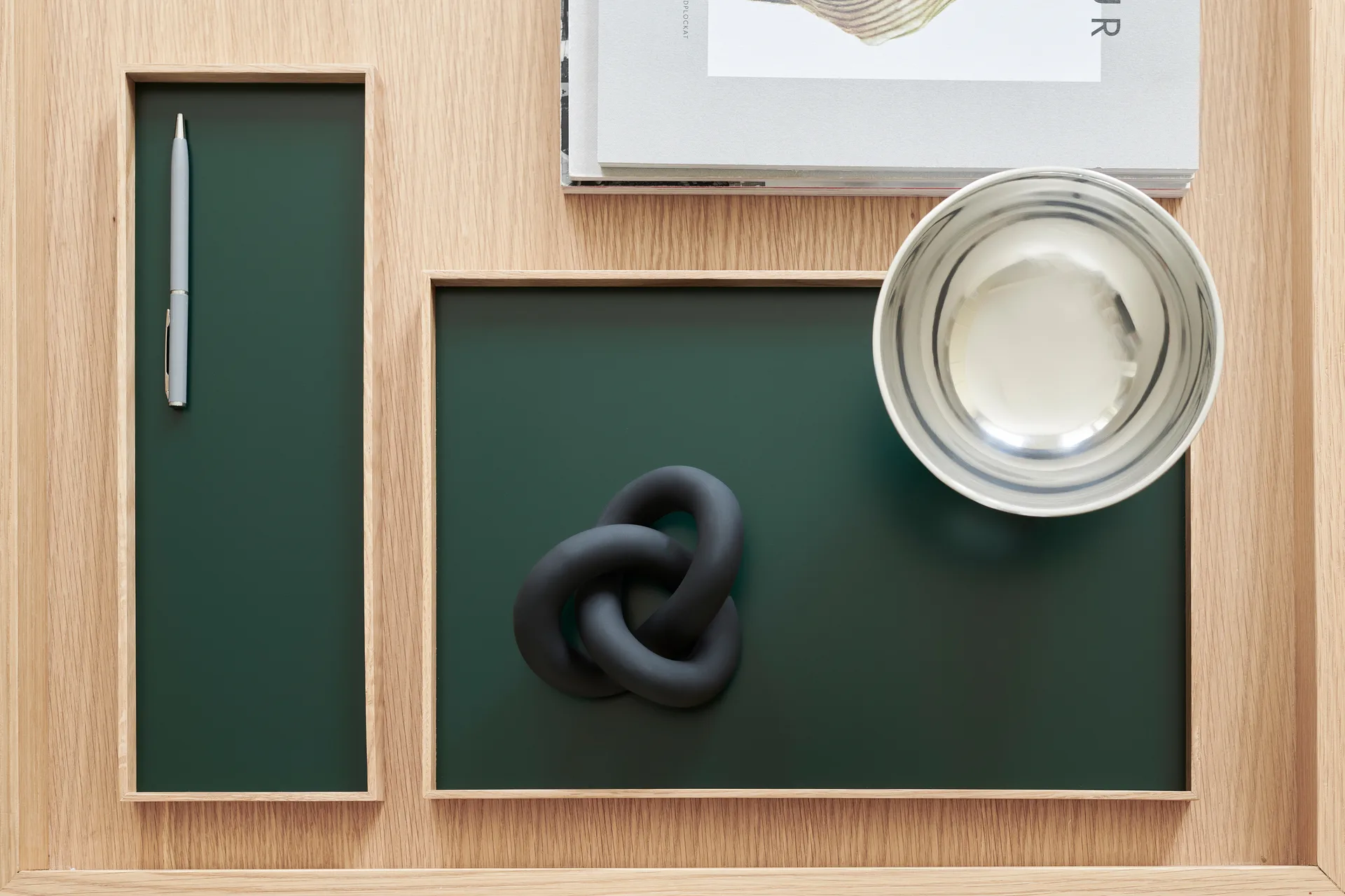 Frame tray medium 23x34 cm, Oak-green Gejst