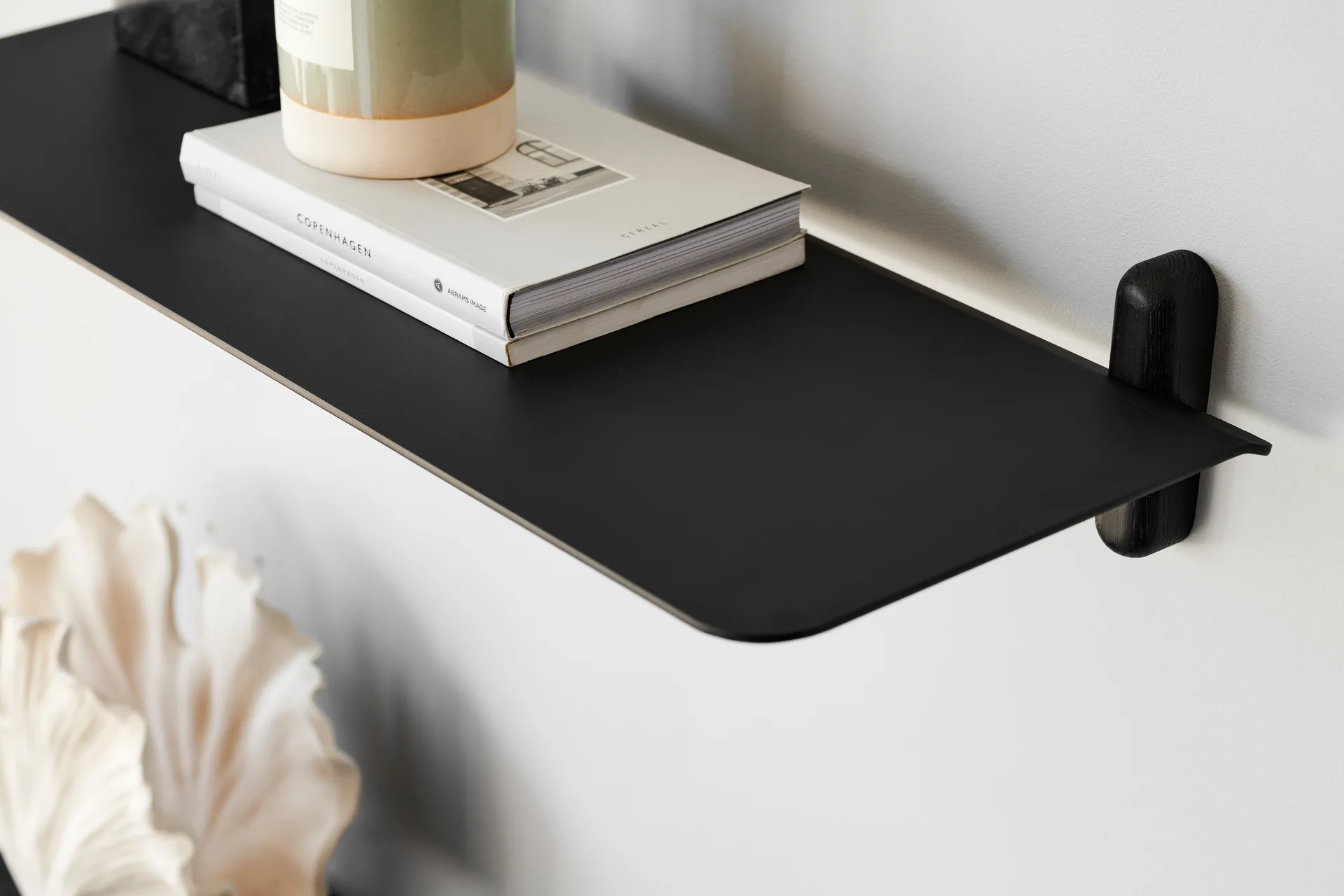 Nivo shelf G large, Black oiled ash-black Gejst