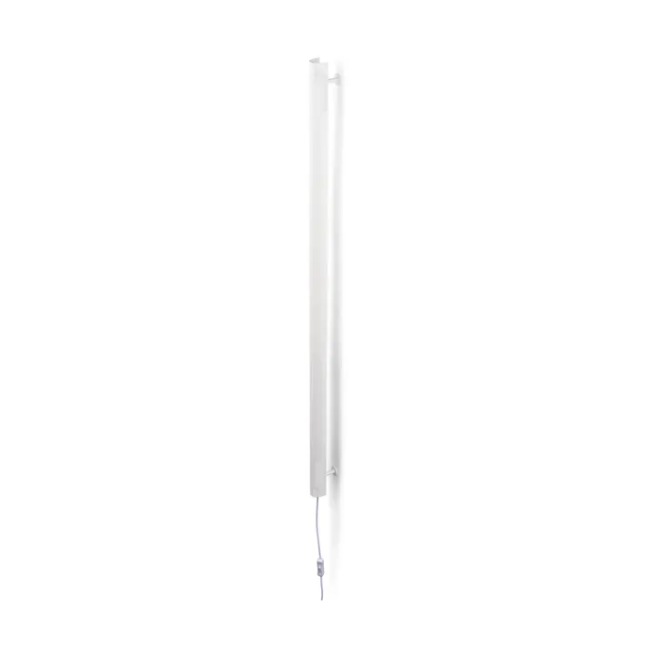 Radent wall lamp long 135 cm - White - Gejst