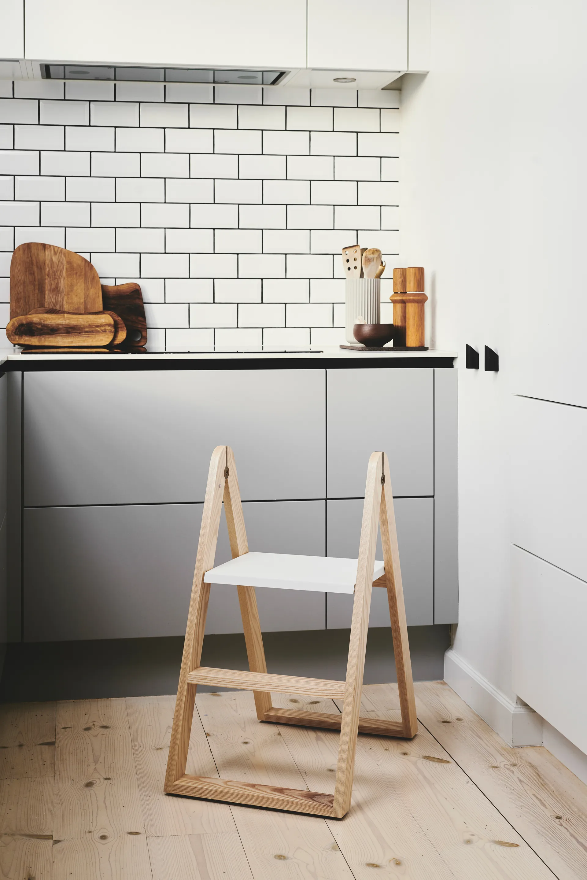 Reech step ladder, Ash Gejst