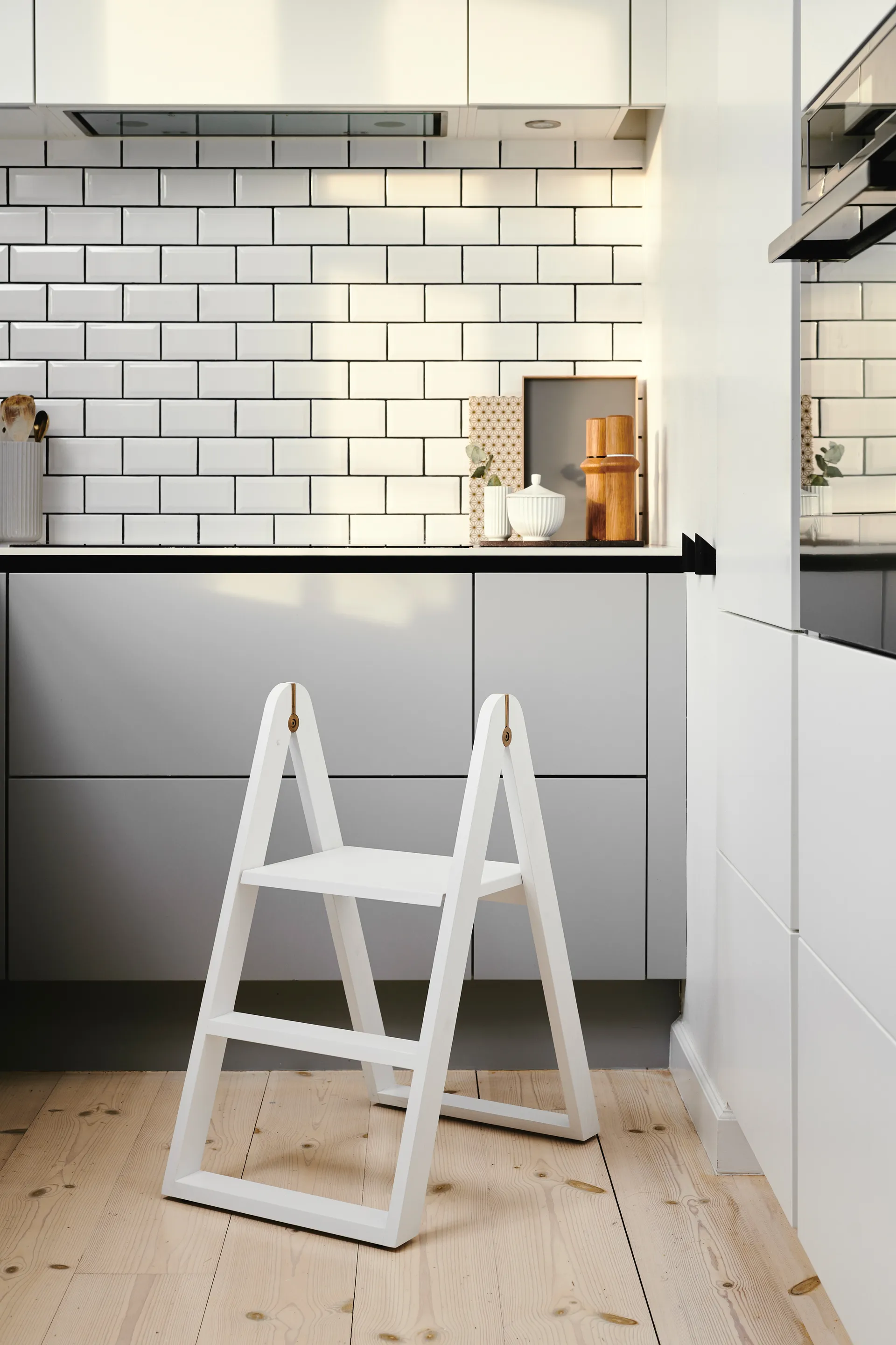 Reech step ladder, White Gejst