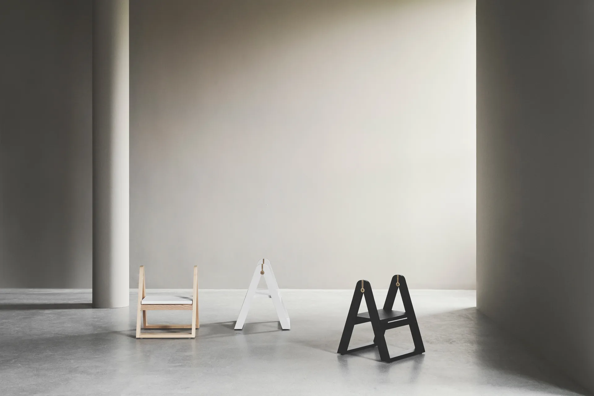 Reech step stool, White Gejst