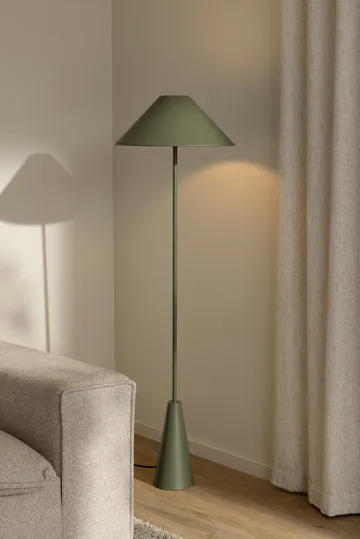 Cannes floor lamp 140 cm - Moss green - Globen Lighting