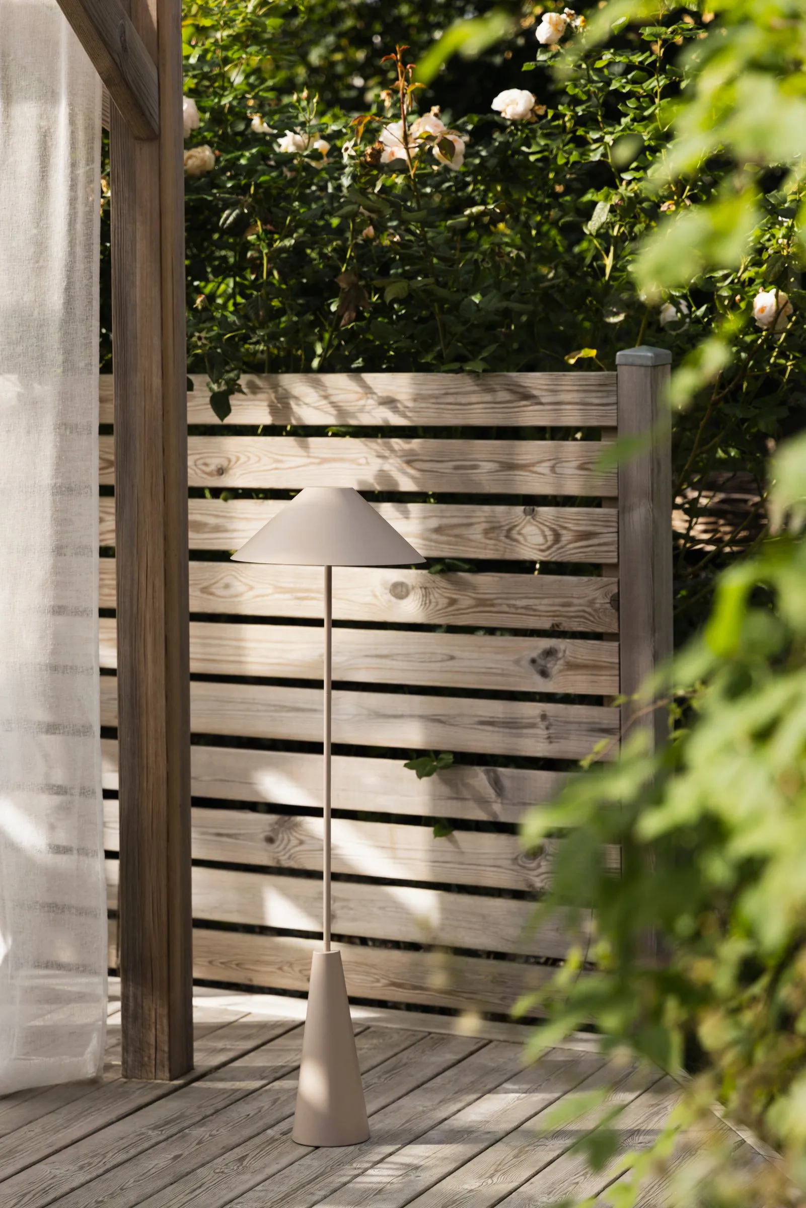 Cannes portable floor lamp, Mud Globen Lighting