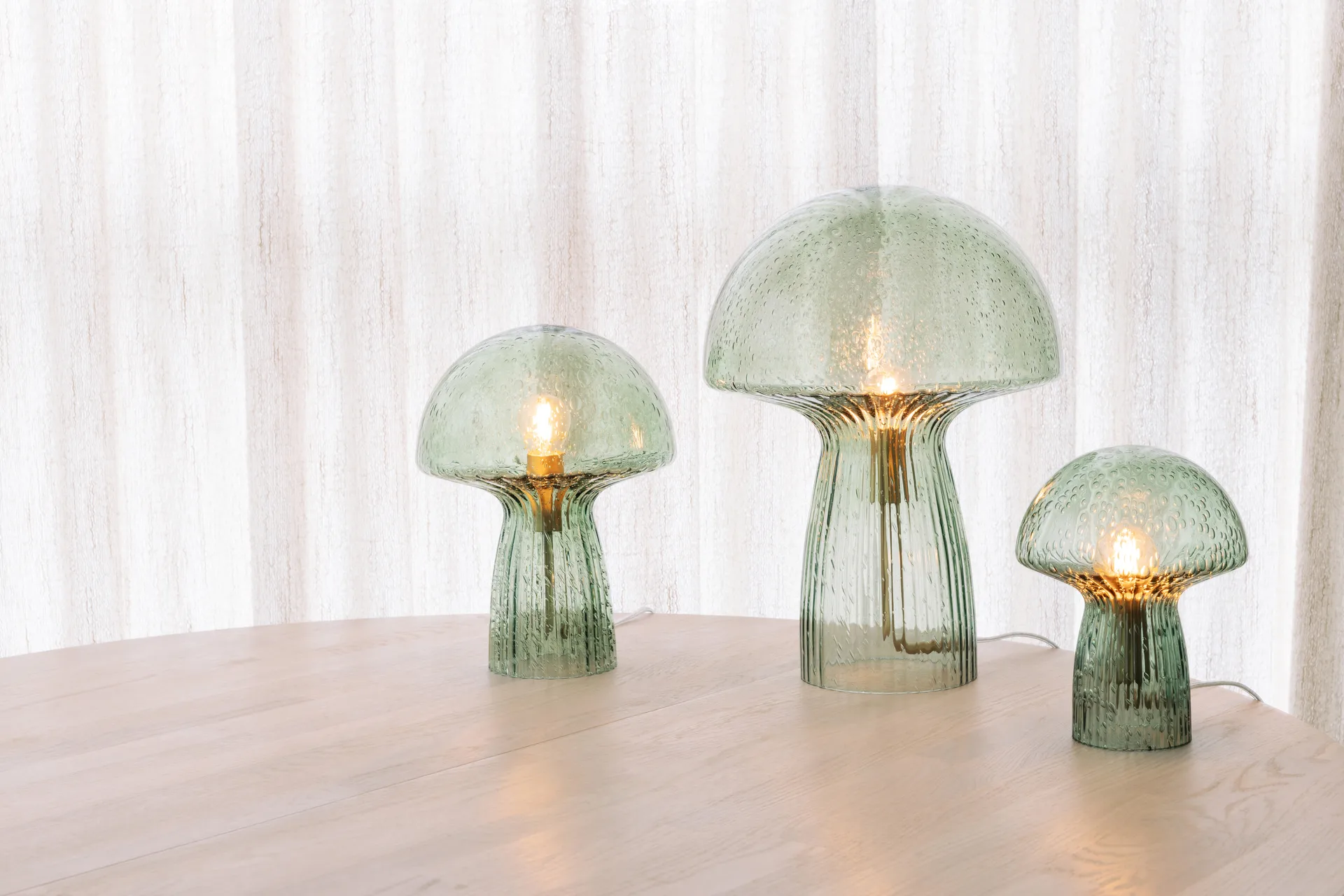 Fungo table lamp Special Edition Green, Ø16 cm Globen Lighting