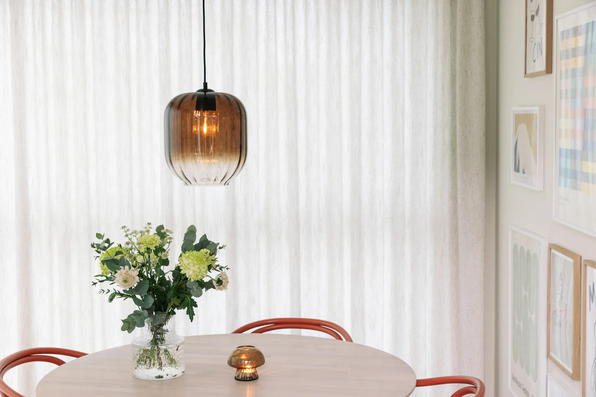 Haze pendant Ø25 cm, Brown Globen Lighting