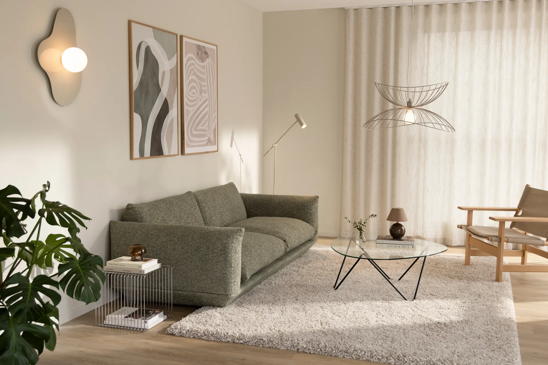 Iris 16 portable table lamp, Mocha Globen Lighting