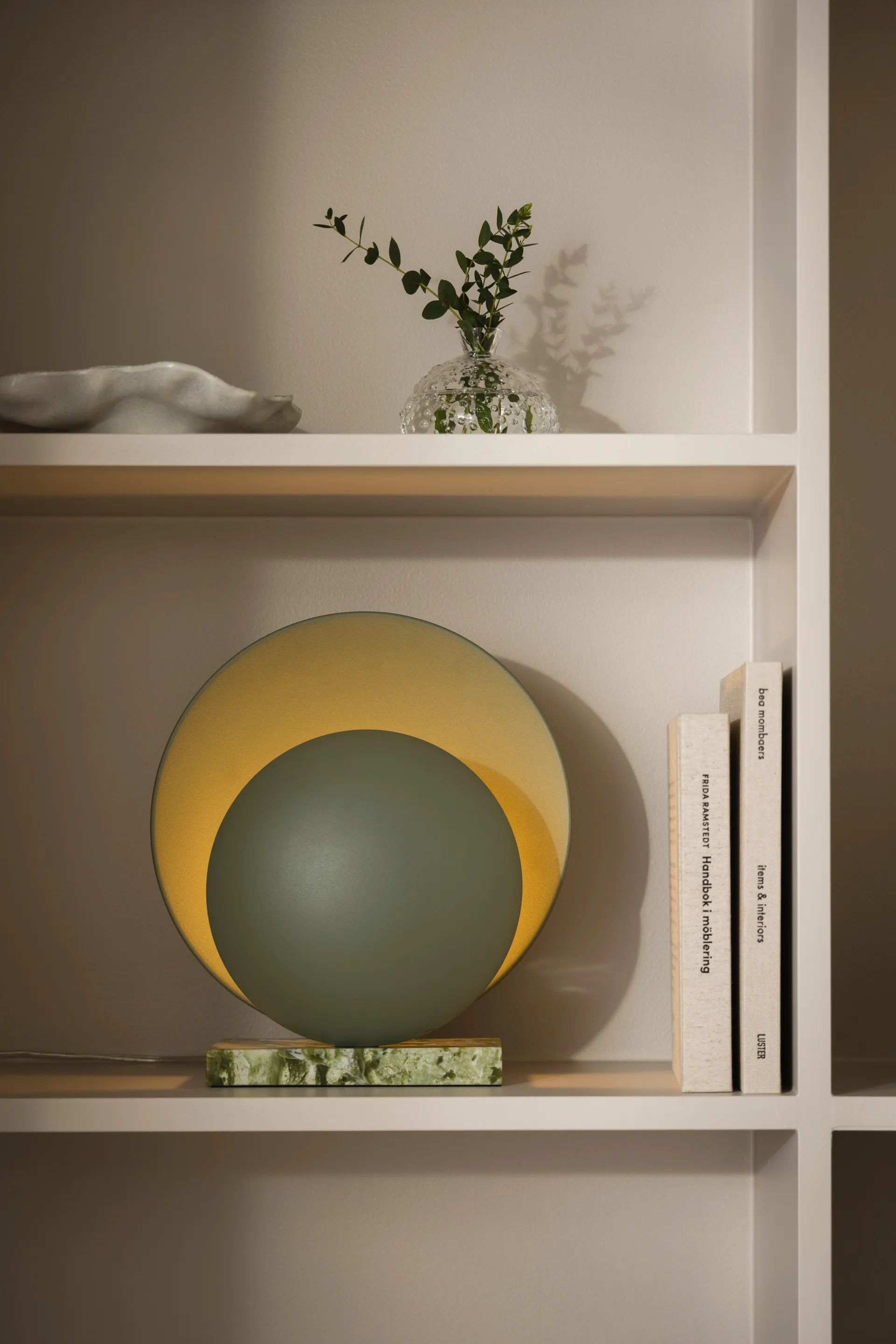 Orbit table lamp, Moss green Globen Lighting