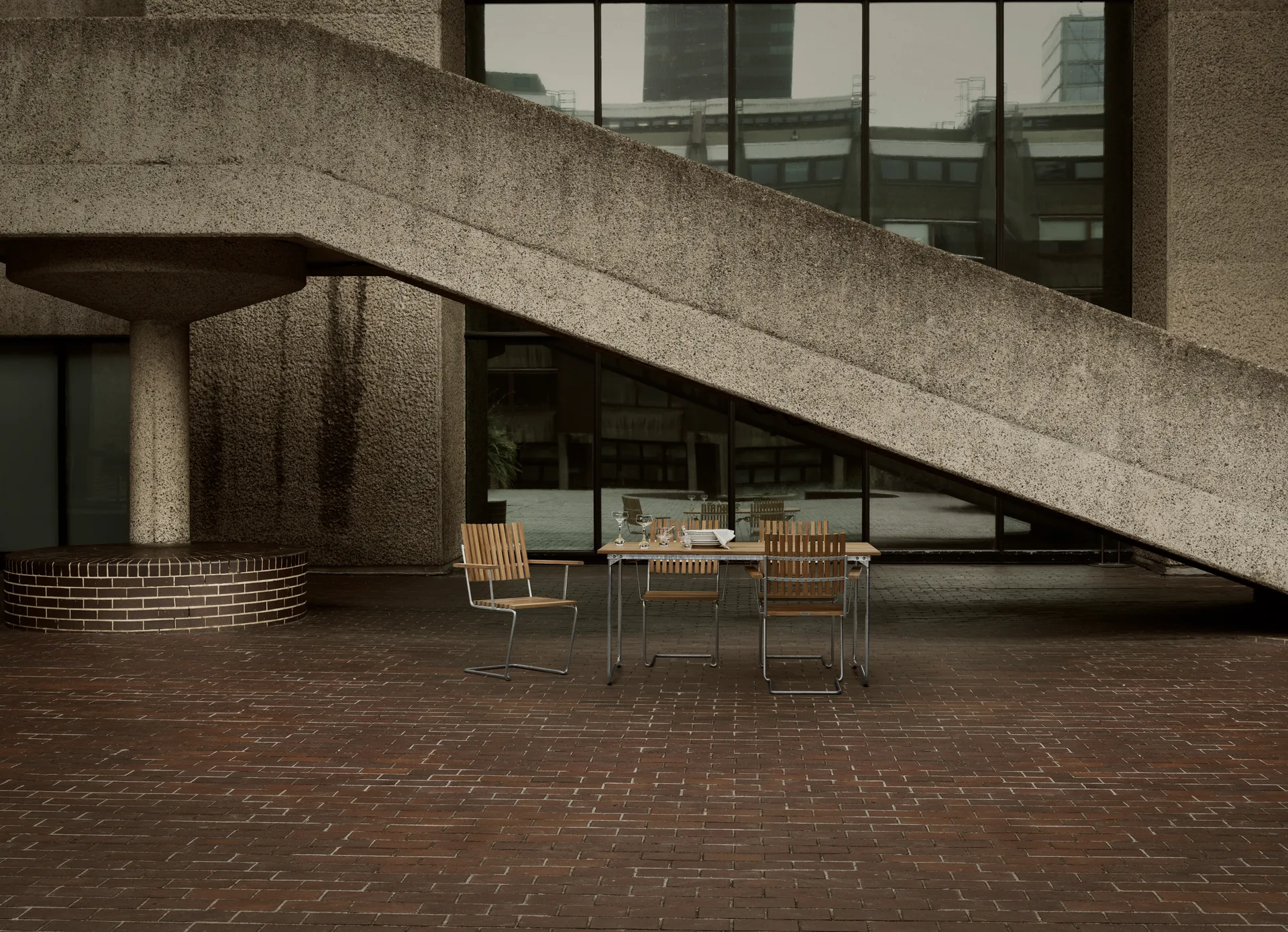 Bovik armchair, Teak-hot-dip galvanized frame Grythyttan Stålmöbler
