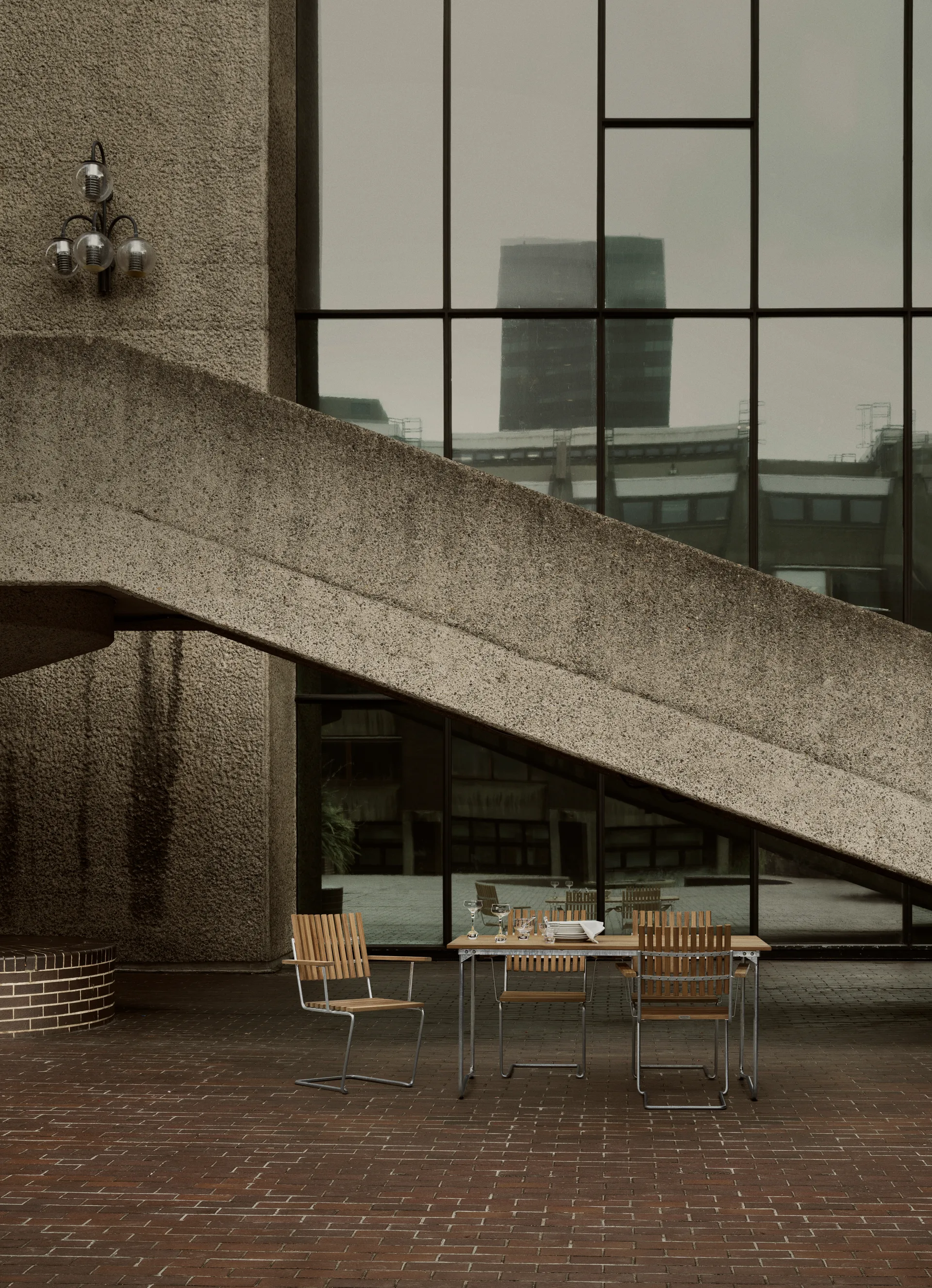 Bovik armchair, Teak-hot-dip galvanized frame Grythyttan Stålmöbler