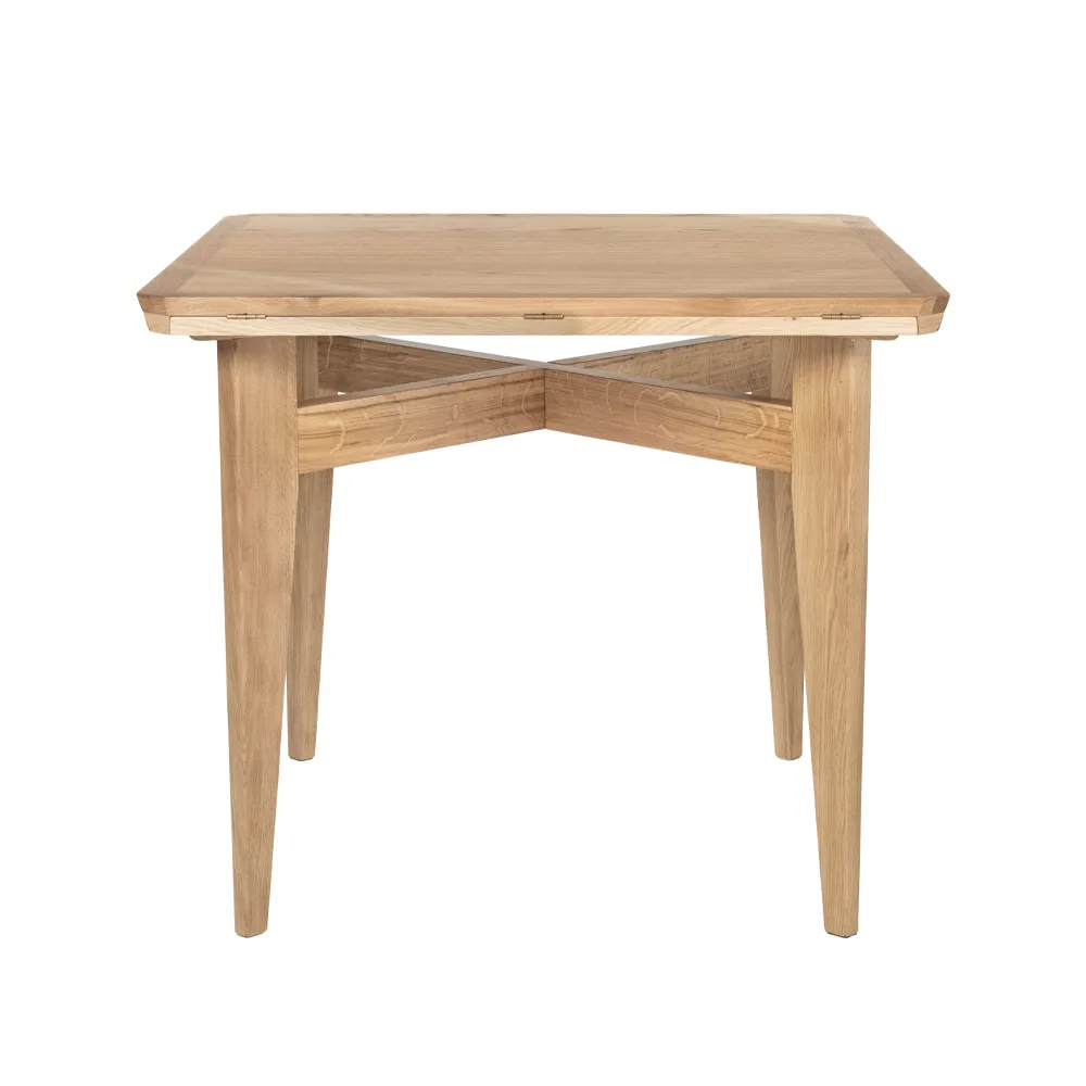 B-Table dining table, Oak matte lacqured GUBI