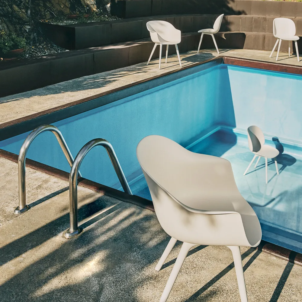 Bat Dining Outdoor chair, New beige GUBI
