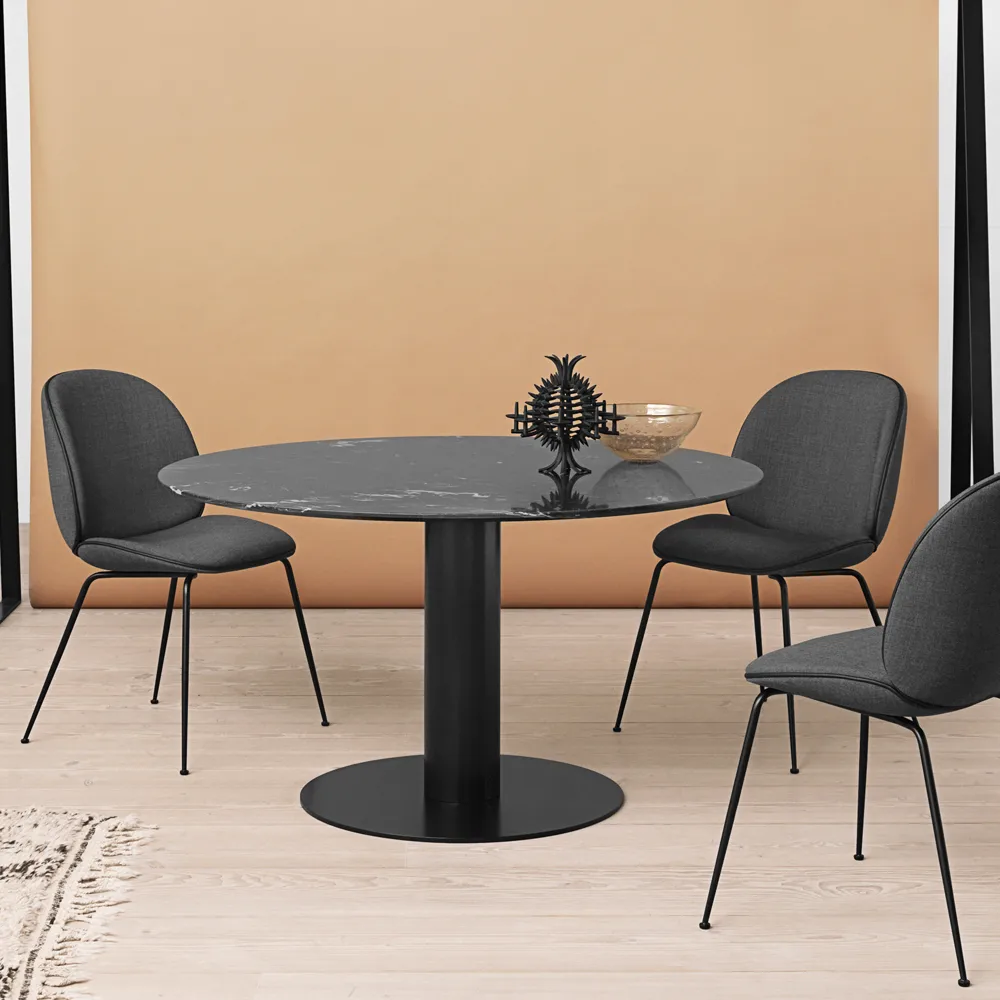 Gubi 2.0 dining table, American walnut. ø130. black stand GUBI