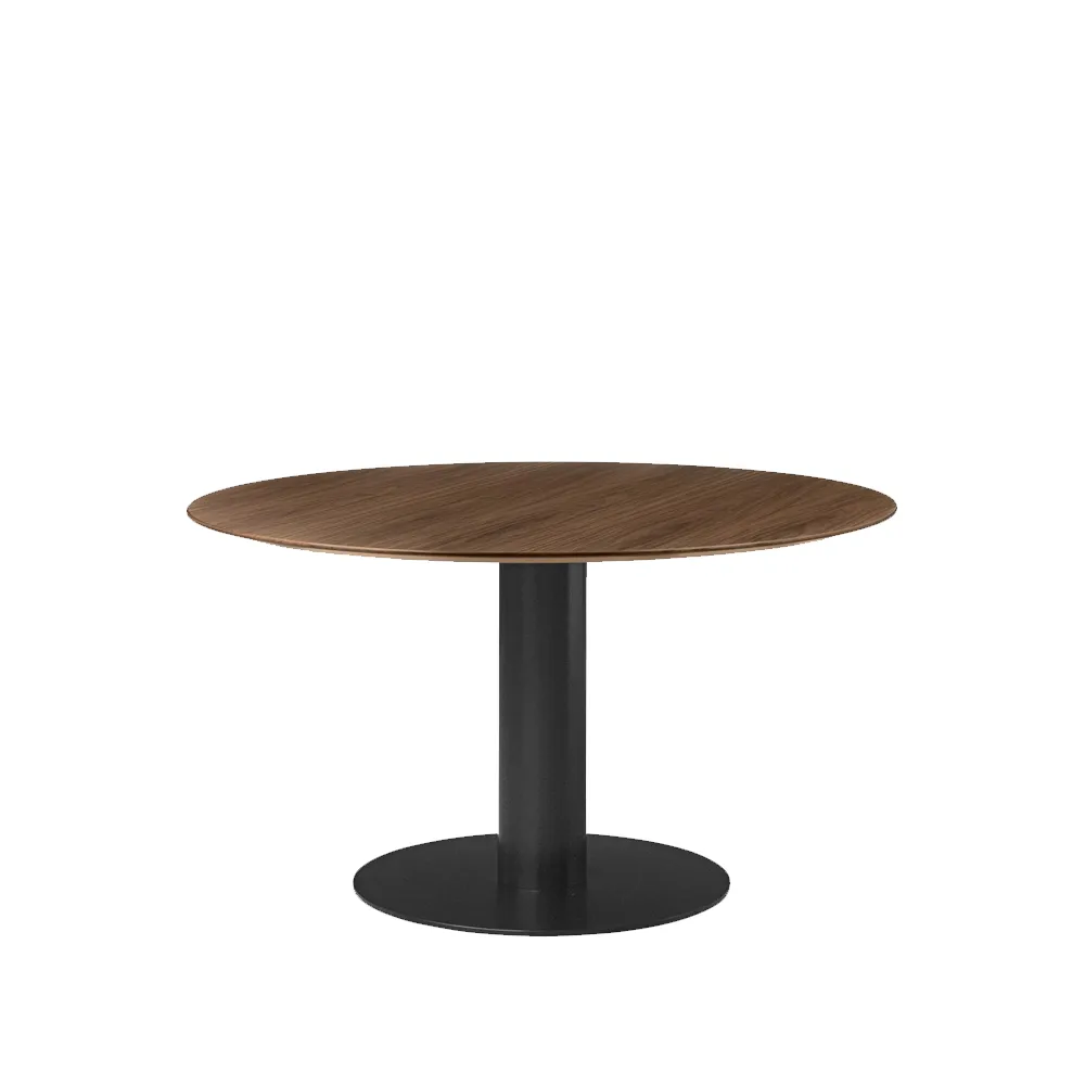 Gubi 2.0 dining table, American walnut. ø130. black stand GUBI